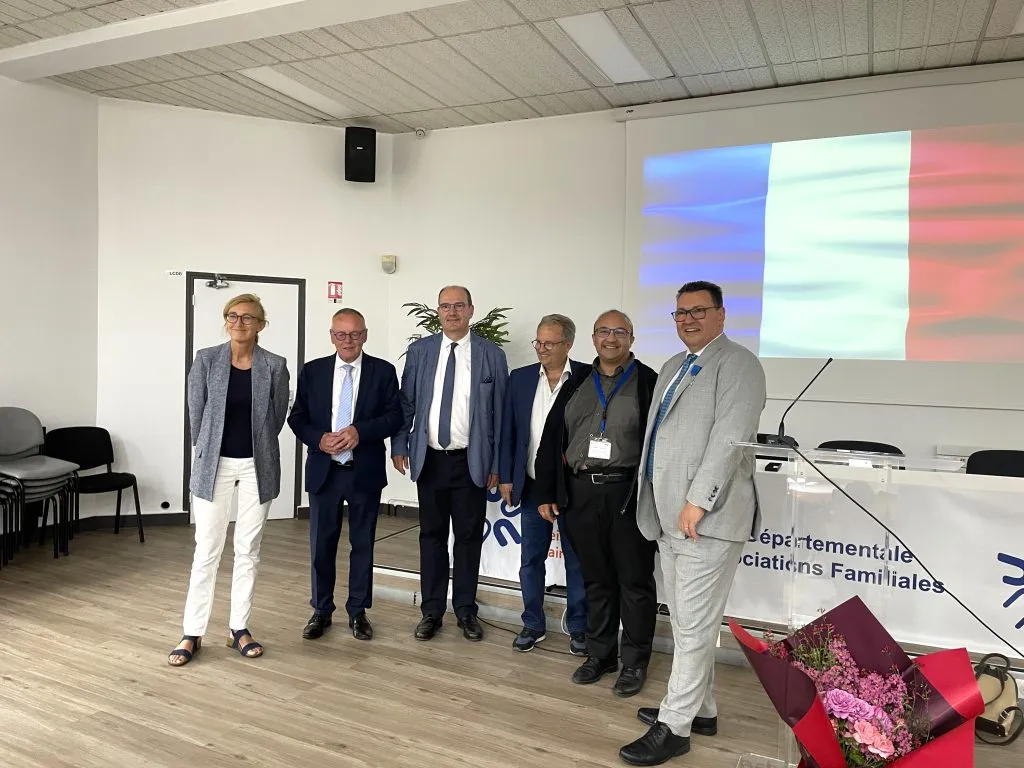 APhoto de groupe drapeau